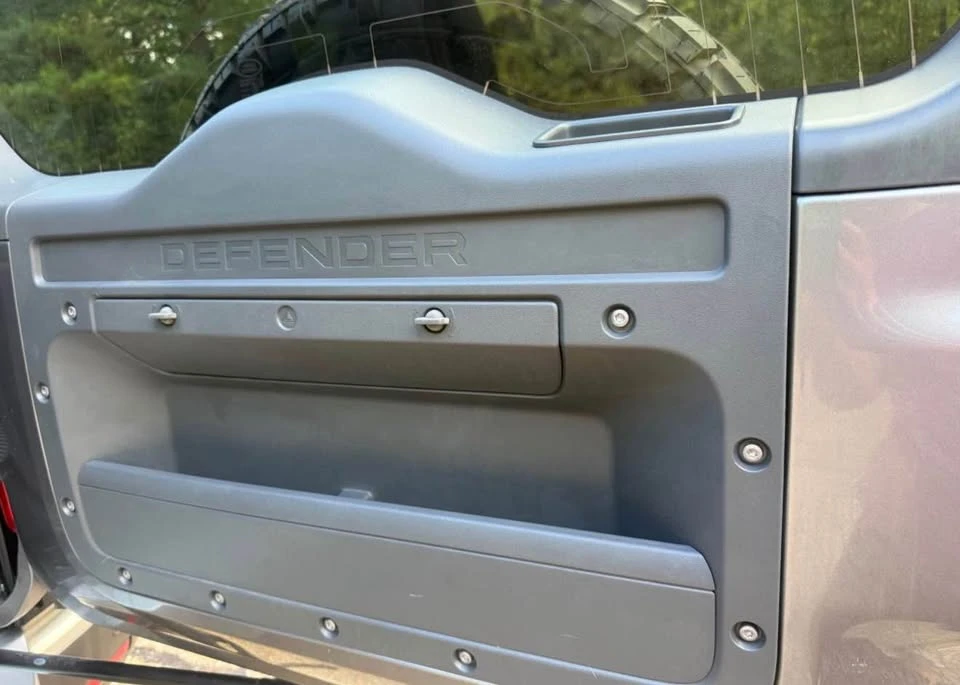 2020 Land Rover Defender L663 - Image 16 of 19