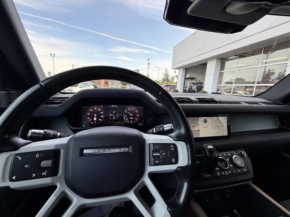 2020 Land Rover Defender L663 - Image 17 of 20