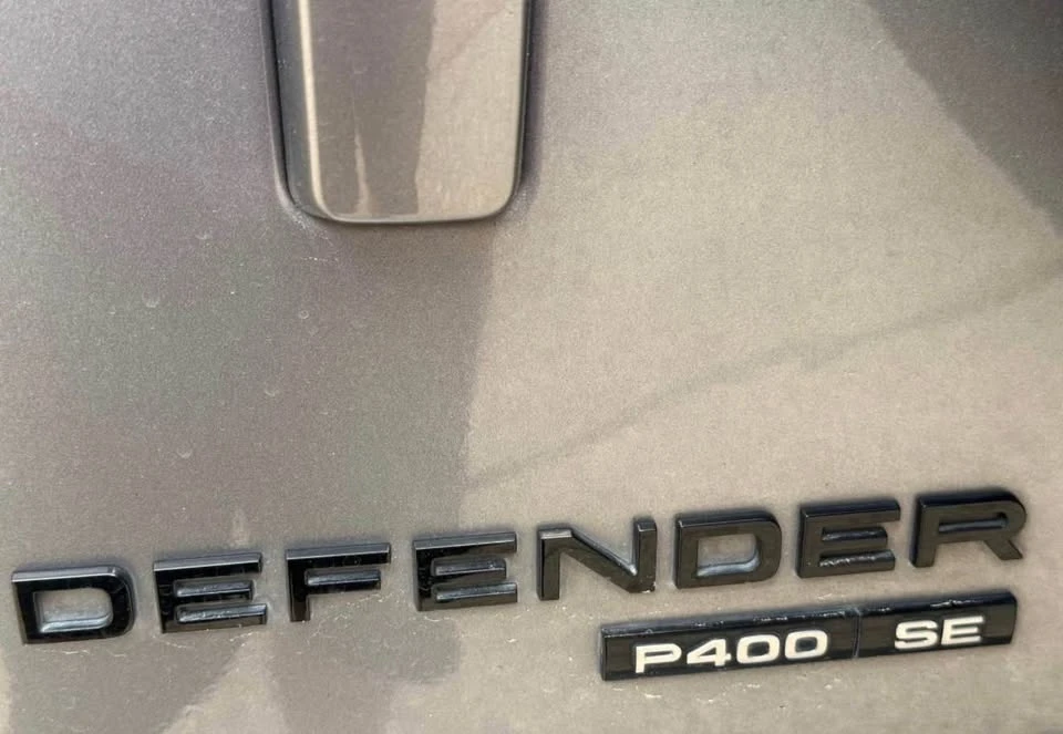 2020 Land Rover Defender L663 - Image 18 of 19