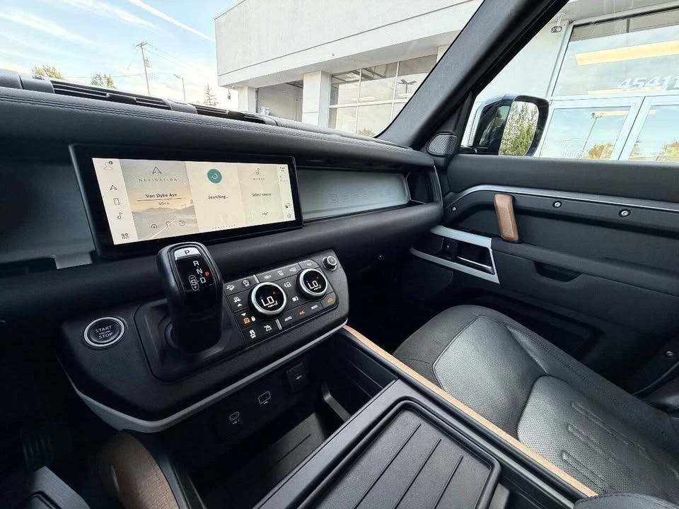 2020 Land Rover Defender L663 - Image 20 of 20