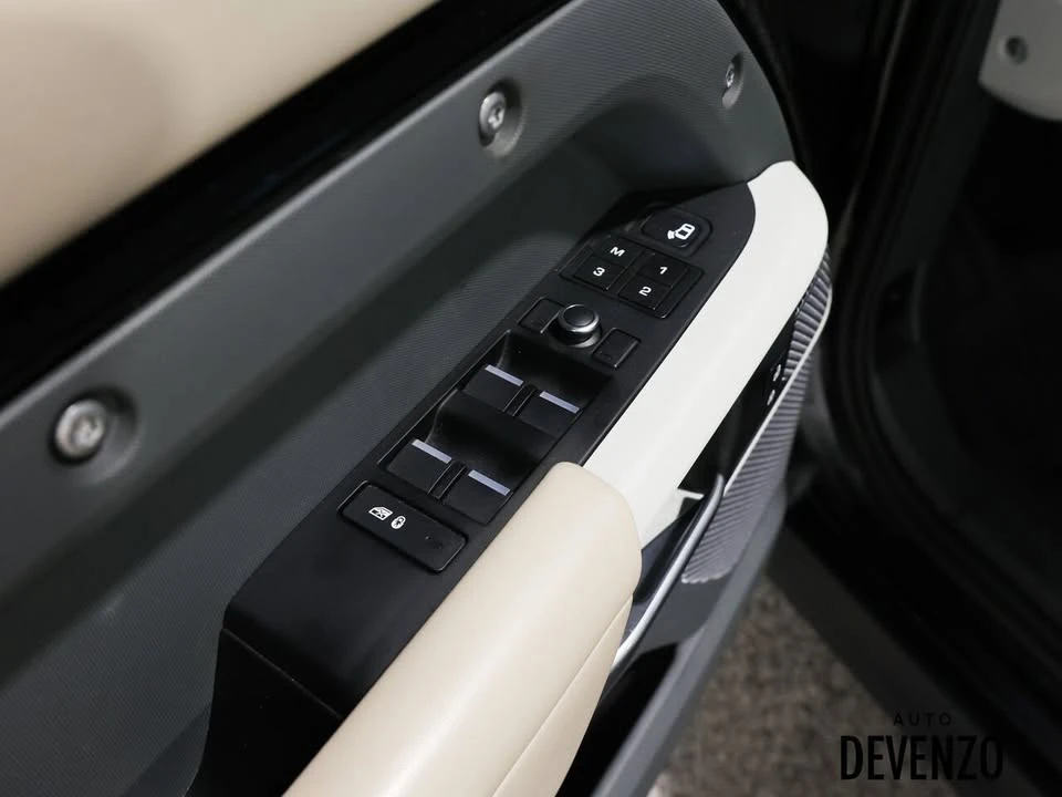 2020 Land Rover Defender L663 - Image 15 of 20