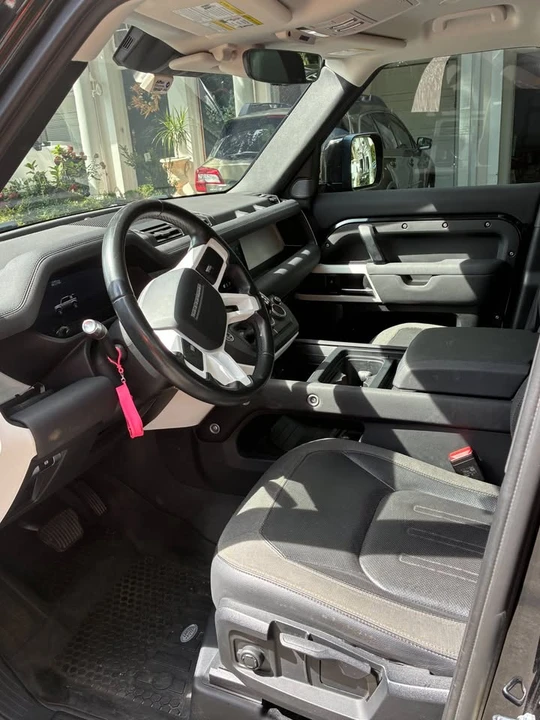 2020 Land Rover Defender L663 - Image 5 of 9