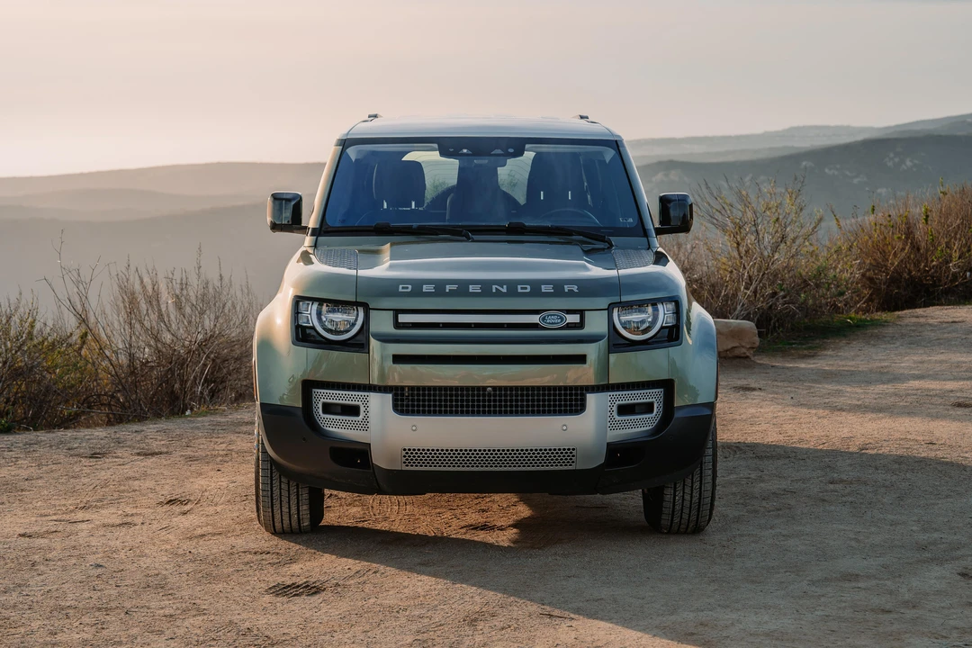 2020 Land Rover Defender L663 - Image 6 of 31