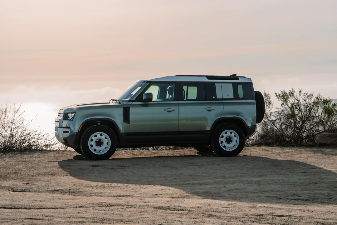 2020 Land Rover Defender L663 - Image 20 of 31