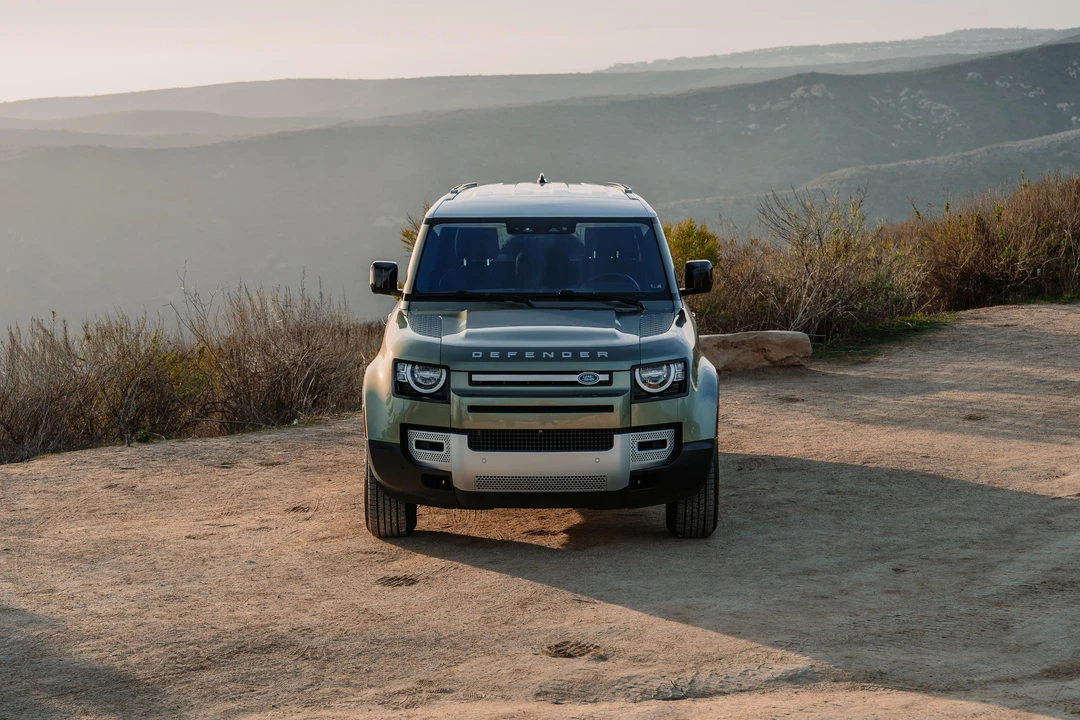 2020 Land Rover Defender L663 - Image 8 of 31