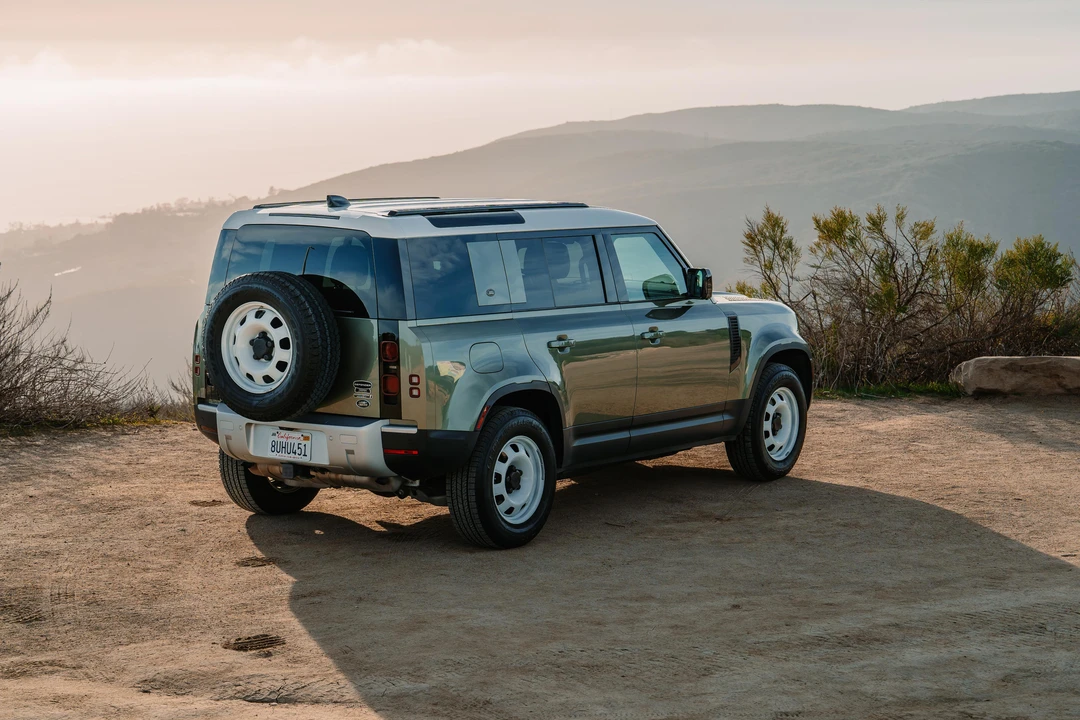2020 Land Rover Defender L663 - Image 30 of 31