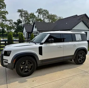 2020 Land Rover Defender SE 110 P400