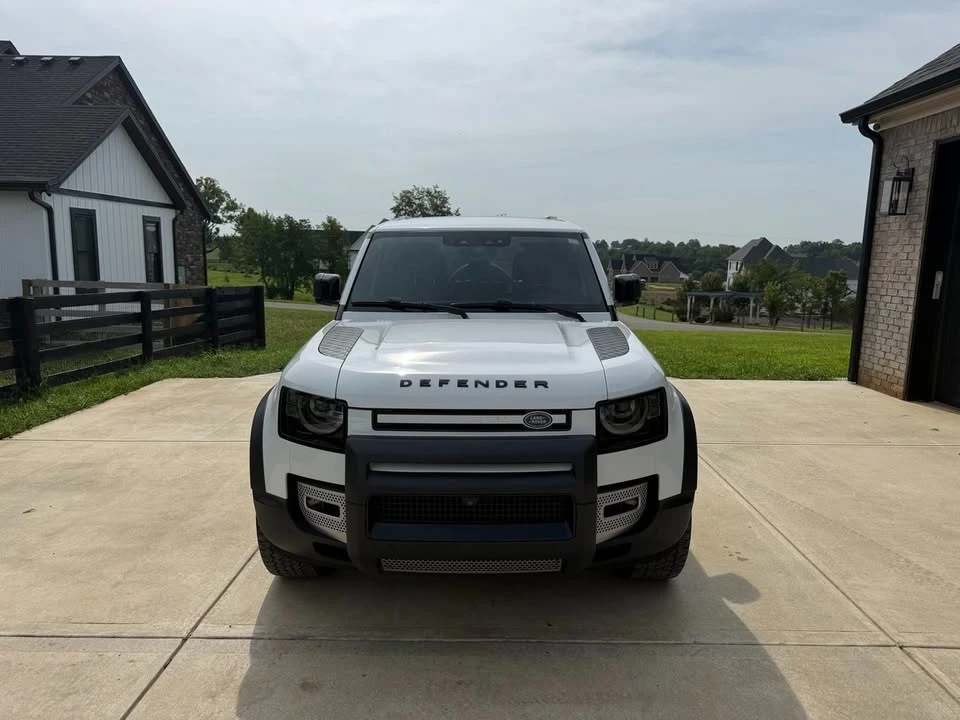 2020 Land Rover Defender L663 - Image 2 of 15
