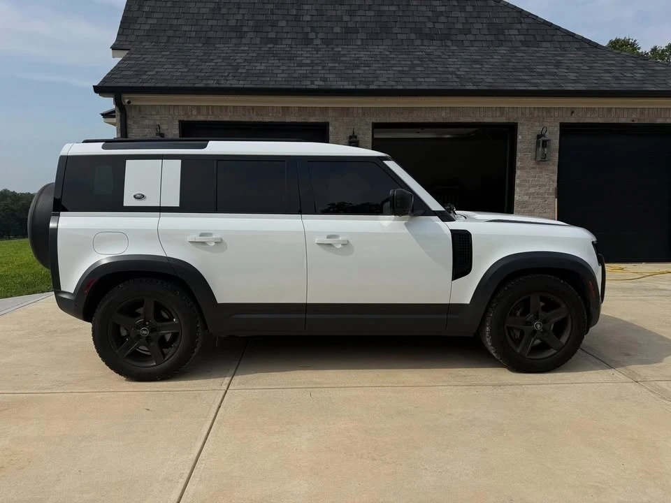 2020 Land Rover Defender L663 - Image 4 of 15