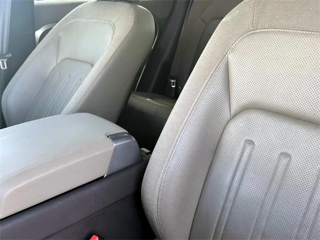 2020 Land Rover Defender L663 - Image 18 of 21