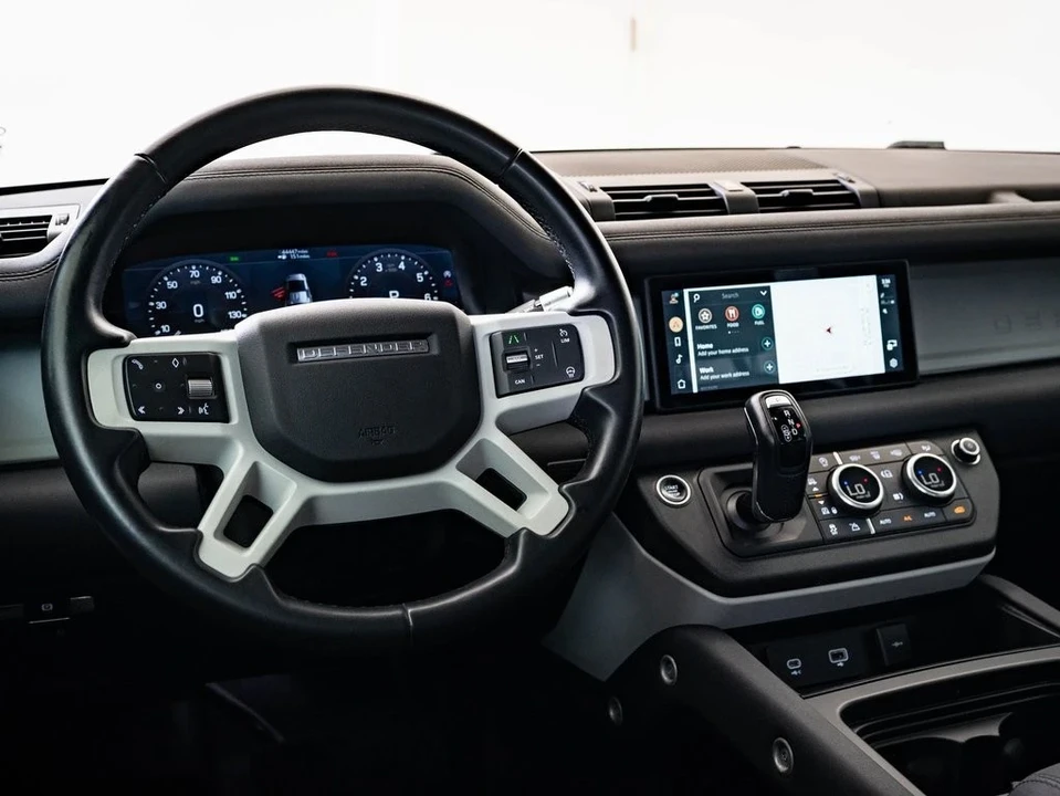 2020 Land Rover Defender L663 - Image 4 of 21