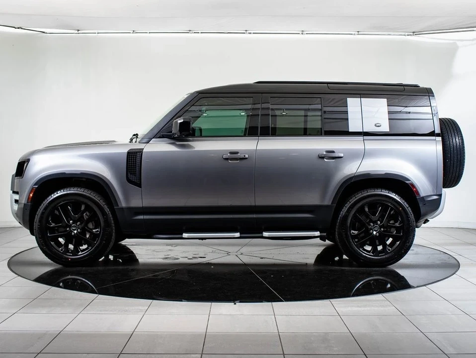 2020 Land Rover Defender L663 - Image 12 of 21
