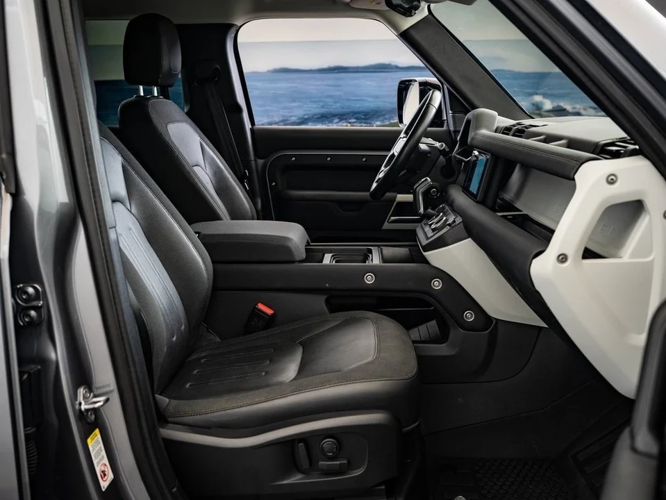 2020 Land Rover Defender L663 - Image 21 of 21