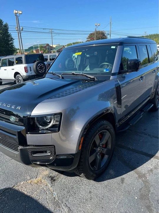 2020 Land Rover Defender L663 - Image 2 of 8