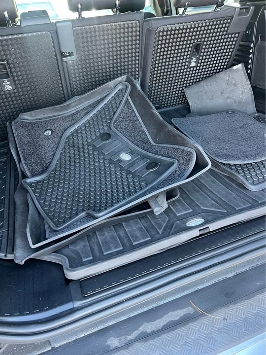2020 Land Rover Defender L663 - Image 7 of 8