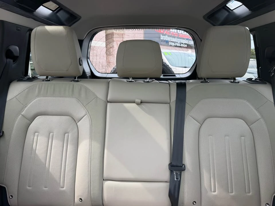 2020 Land Rover Defender L663 - Image 18 of 19