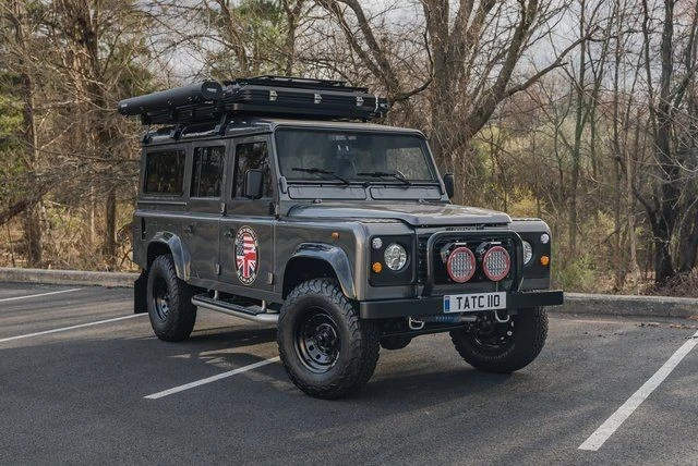 2020 Land Rover Defender L663 - Image 12 of 31