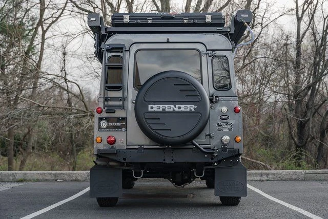 2020 Land Rover Defender L663 - Image 24 of 31