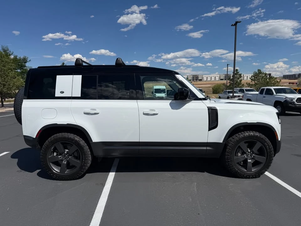 2020 Land Rover Defender L663 - Image 3 of 15