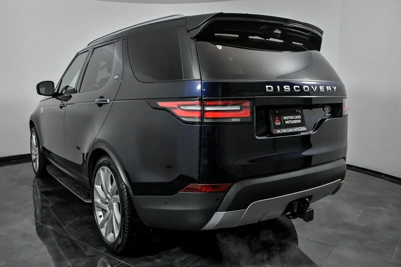 2020 Land Rover Discovery 5th Gen - Image 8 of 21