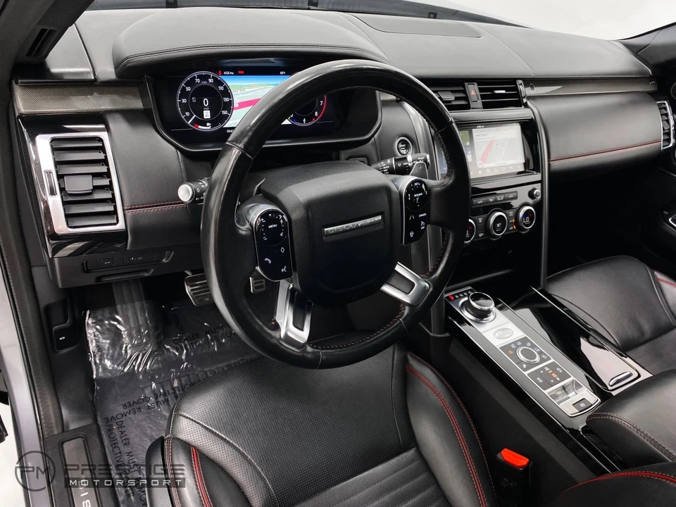 2020 Land Rover Discovery 5th Gen - Image 18 of 21