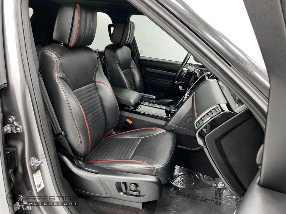 2020 Land Rover Discovery 5th Gen - Image 16 of 21