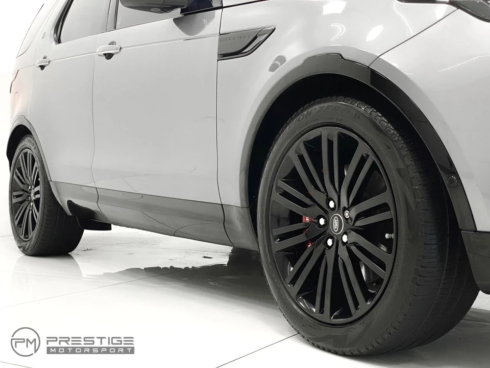 2020 Land Rover Discovery 5th Gen - Image 13 of 21