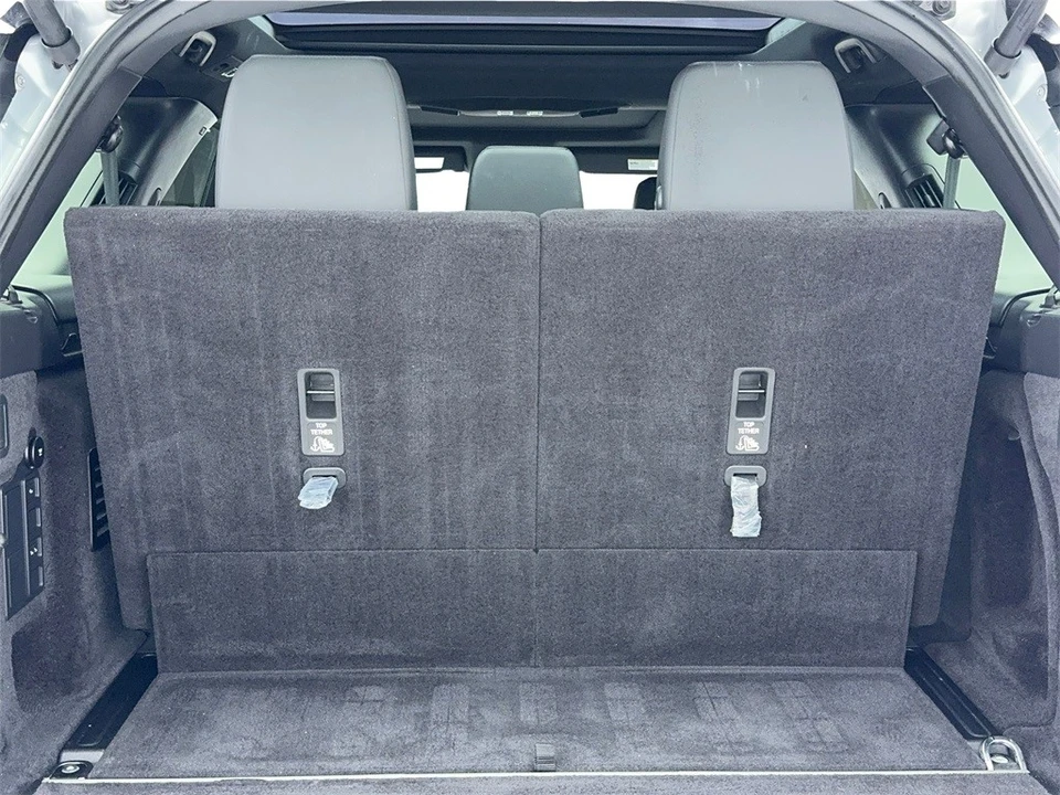2020 Land Rover Discovery 5th Gen - Image 12 of 12