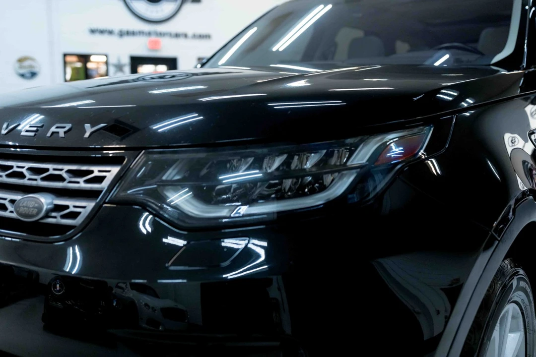 2020 Land Rover Discovery 5th Gen - Image 11 of 21