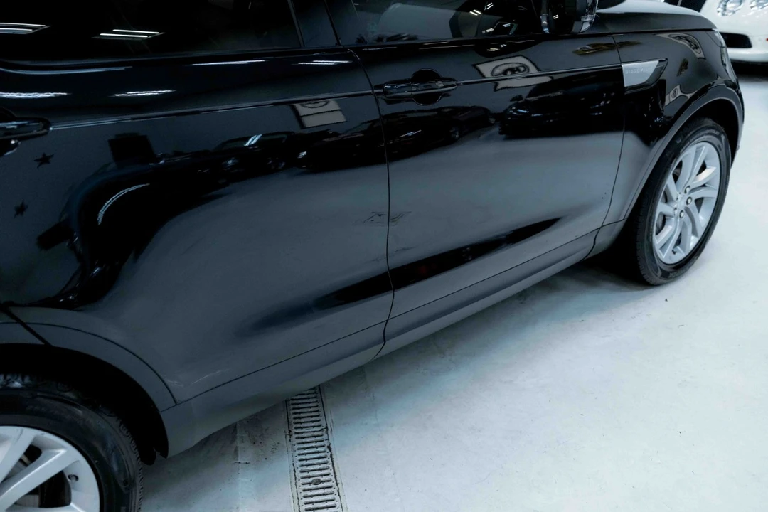 2020 Land Rover Discovery 5th Gen - Image 20 of 21