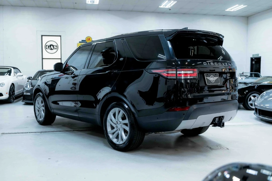 2020 Land Rover Discovery 5th Gen - Image 9 of 21
