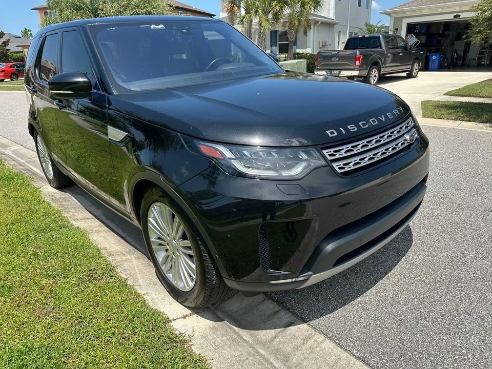 2020 Land Rover Discovery 5th Gen - Image 14 of 31