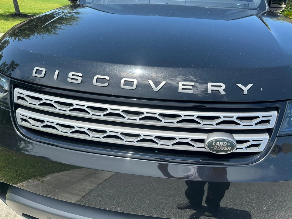 2020 Land Rover Discovery 5th Gen - Image 16 of 31