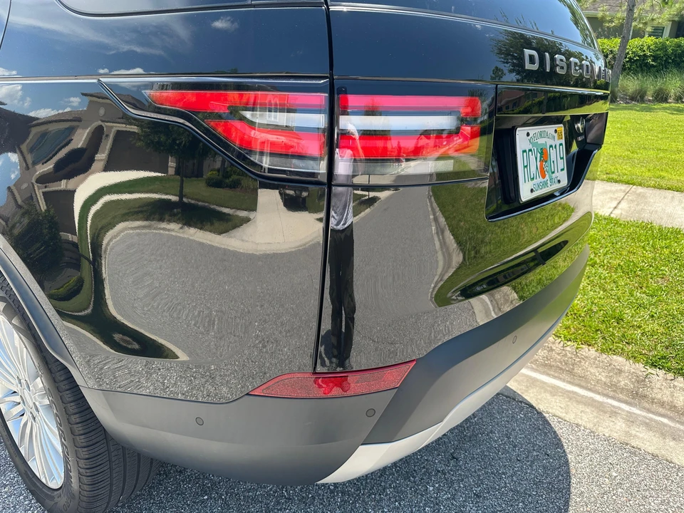 2020 Land Rover Discovery 5th Gen - Image 27 of 31