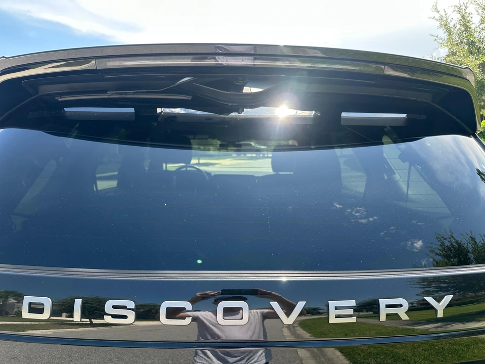 2020 Land Rover Discovery 5th Gen - Image 29 of 31