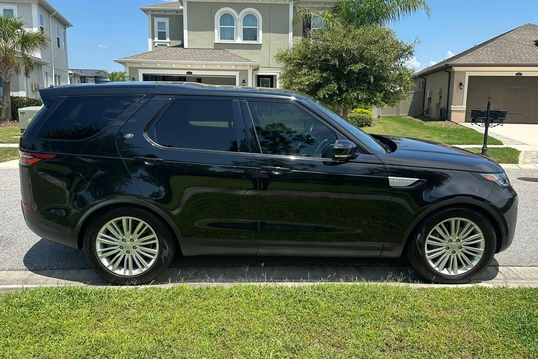 2020 Land Rover Discovery 5th Gen - Image 3 of 31