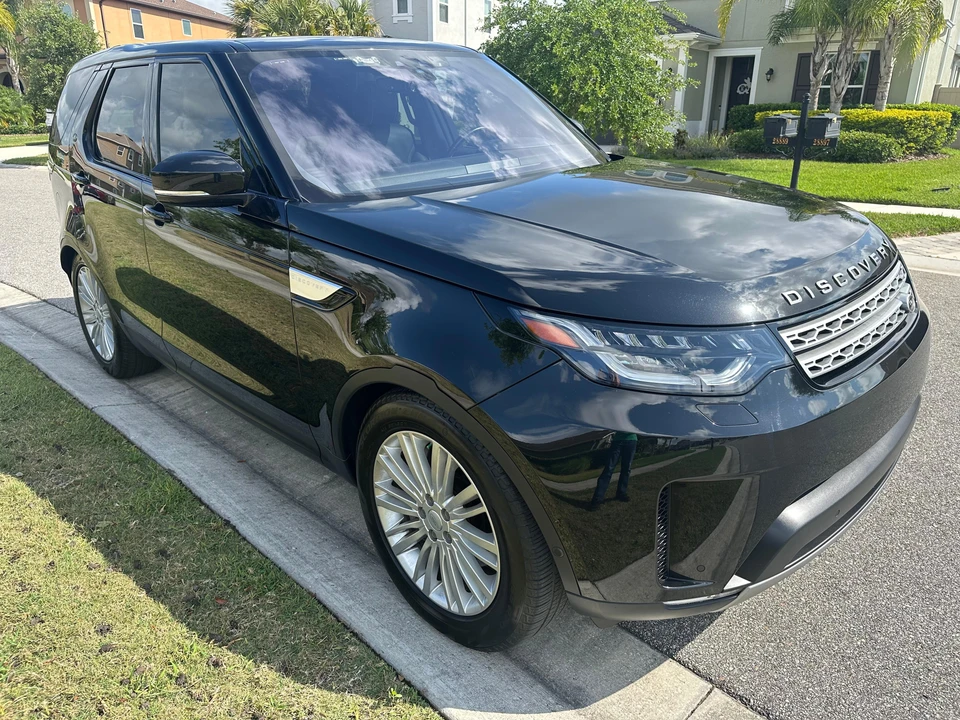 2020 Land Rover Discovery 5th Gen - Image 13 of 31