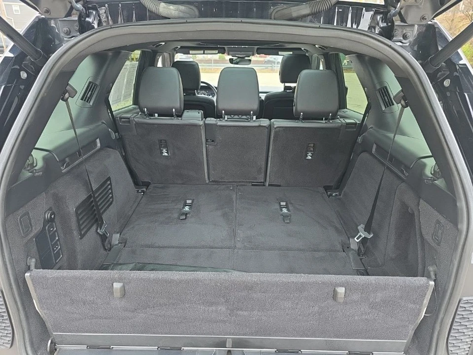 2020 Land Rover Discovery 5th Gen - Image 17 of 21