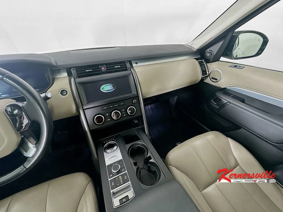 2020 Land Rover Discovery 5th Gen - Image 11 of 12