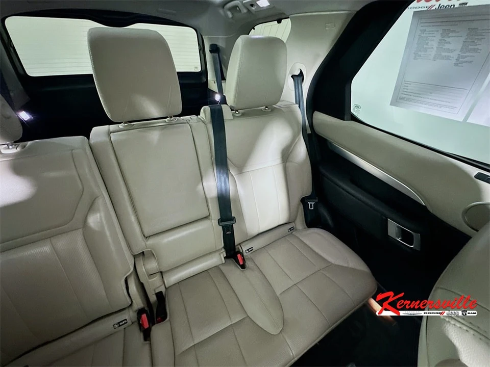 2020 Land Rover Discovery 5th Gen - Image 14 of 21