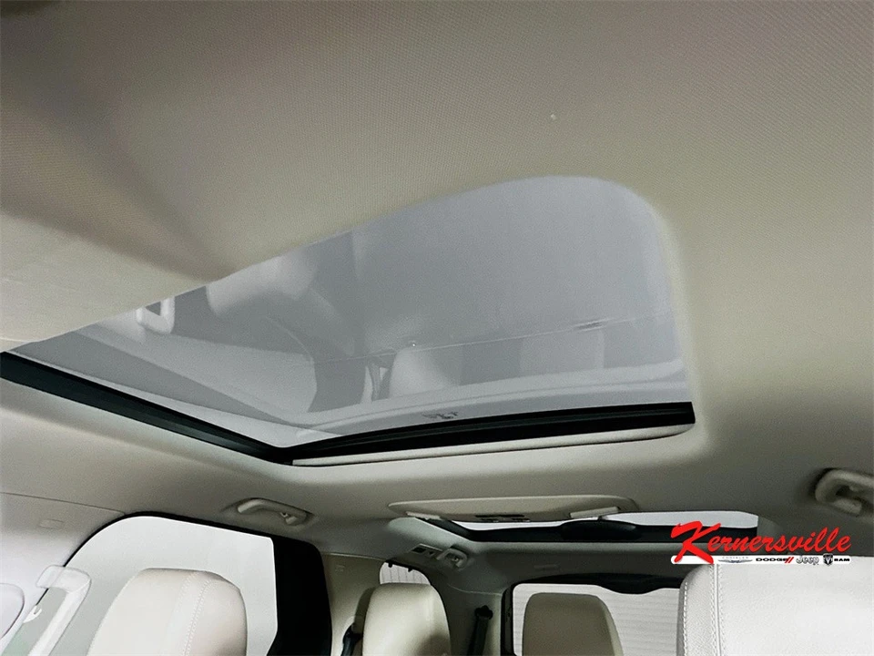 2020 Land Rover Discovery 5th Gen - Image 21 of 21