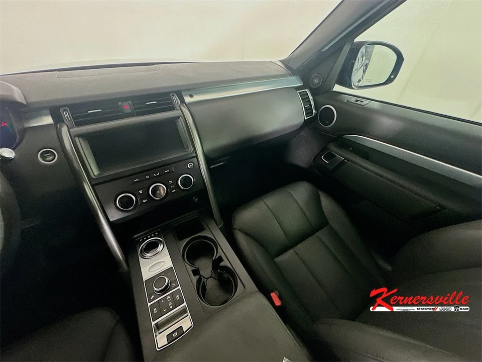 2020 Land Rover Discovery 5th Gen - Image 11 of 21
