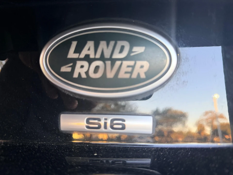 2020 Land Rover Discovery 5th Gen - Image 31 of 31