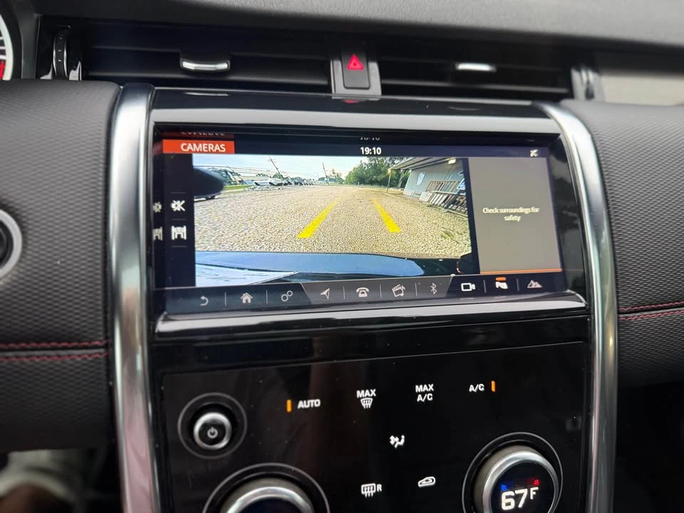 2020 Land Rover Discovery 5th Gen - Image 18 of 20