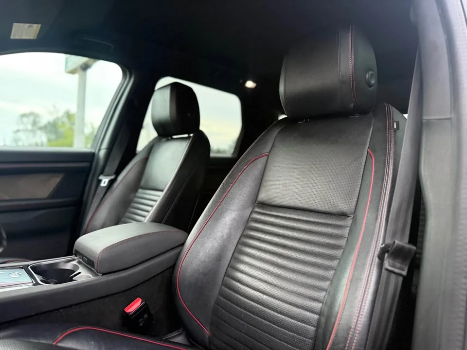 2020 Land Rover Discovery 5th Gen - Image 19 of 20