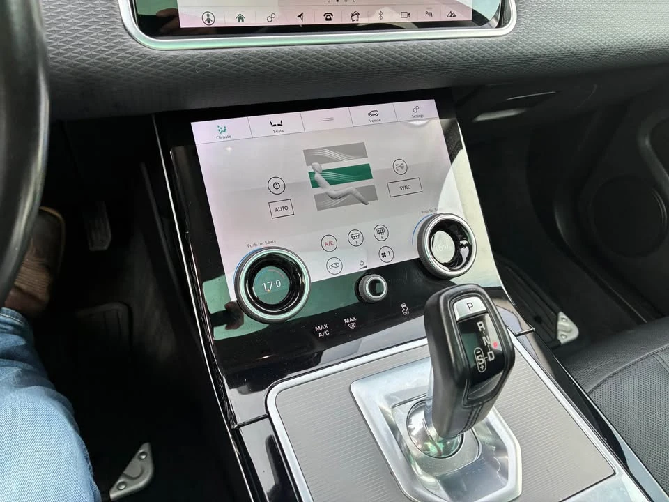 2020 Land Rover Discovery 5th Gen - Image 11 of 12