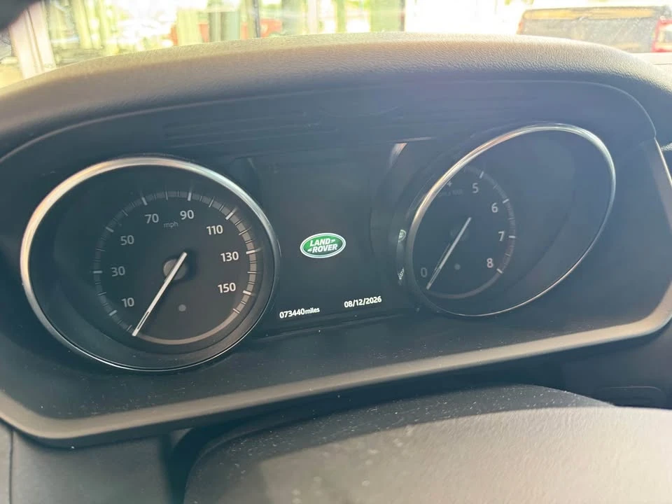 2020 Land Rover Discovery 5th Gen - Image 7 of 9