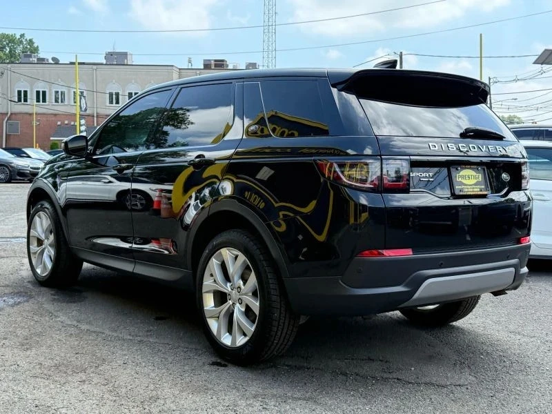 2020 Land Rover Discovery 5th Gen - Image 4 of 12