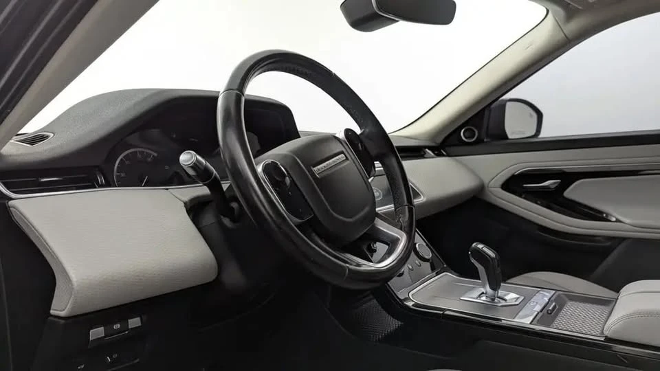 2020 Land Rover Range Rover Evoque 2nd Gen - Image 5 of 11