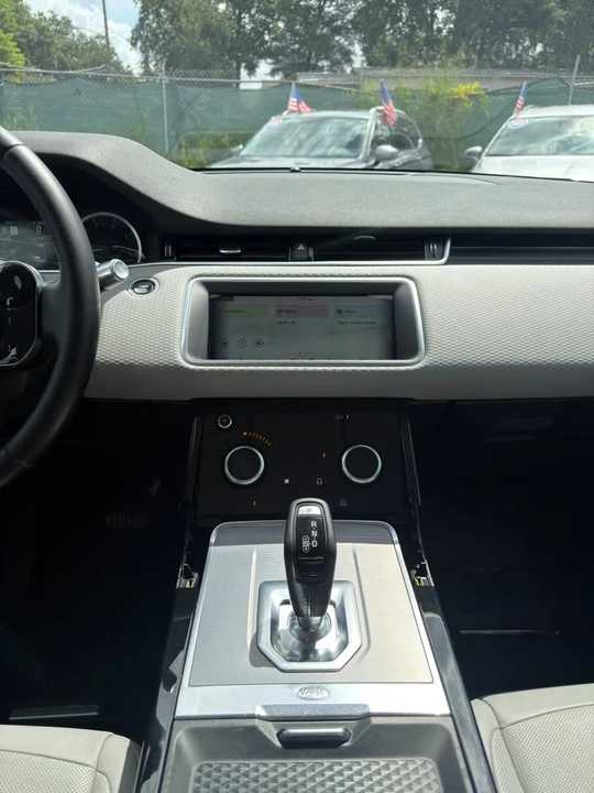 2020 Land Rover Range Rover Evoque 2nd Gen - Image 10 of 17